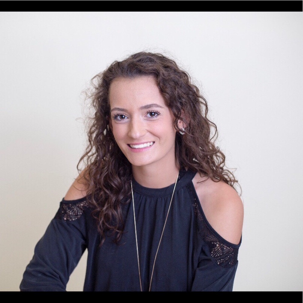 Meet your Posher, Brooke